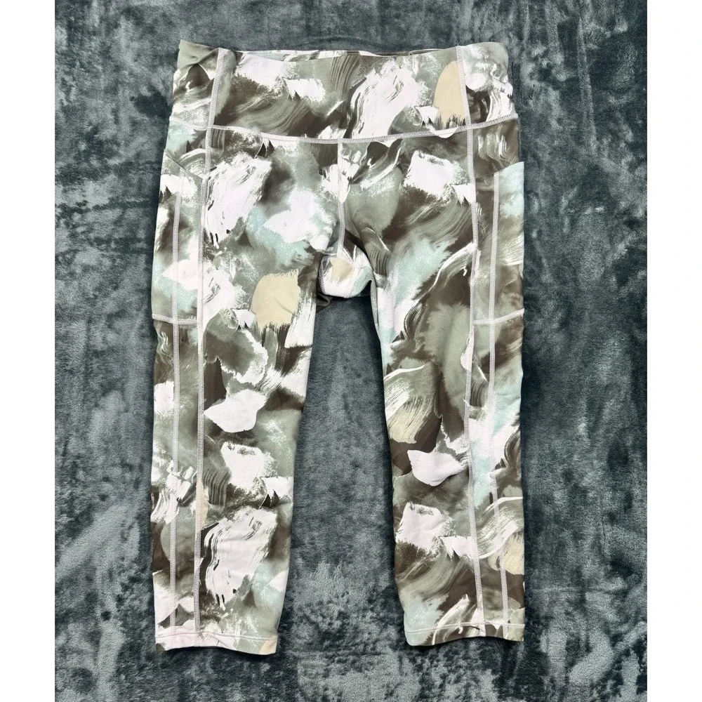 Athleta Ultimate Stash II Capri Women's XL Printed High Rise Pocket Leggings